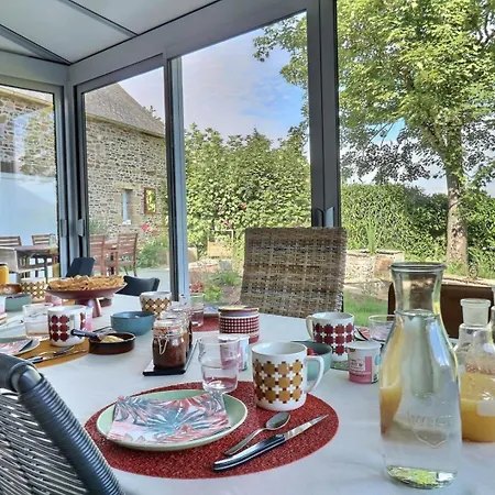 Le Jardin De Quercus Bed & Breakfast Bazouges-la-Perouse